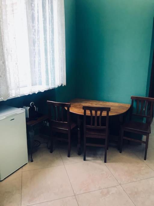 44 Appartamento Nel Centro Di Roma Via Nazionale Εξωτερικό φωτογραφία